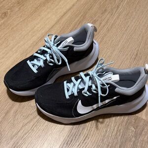 Nike Juniper Trail Shoes